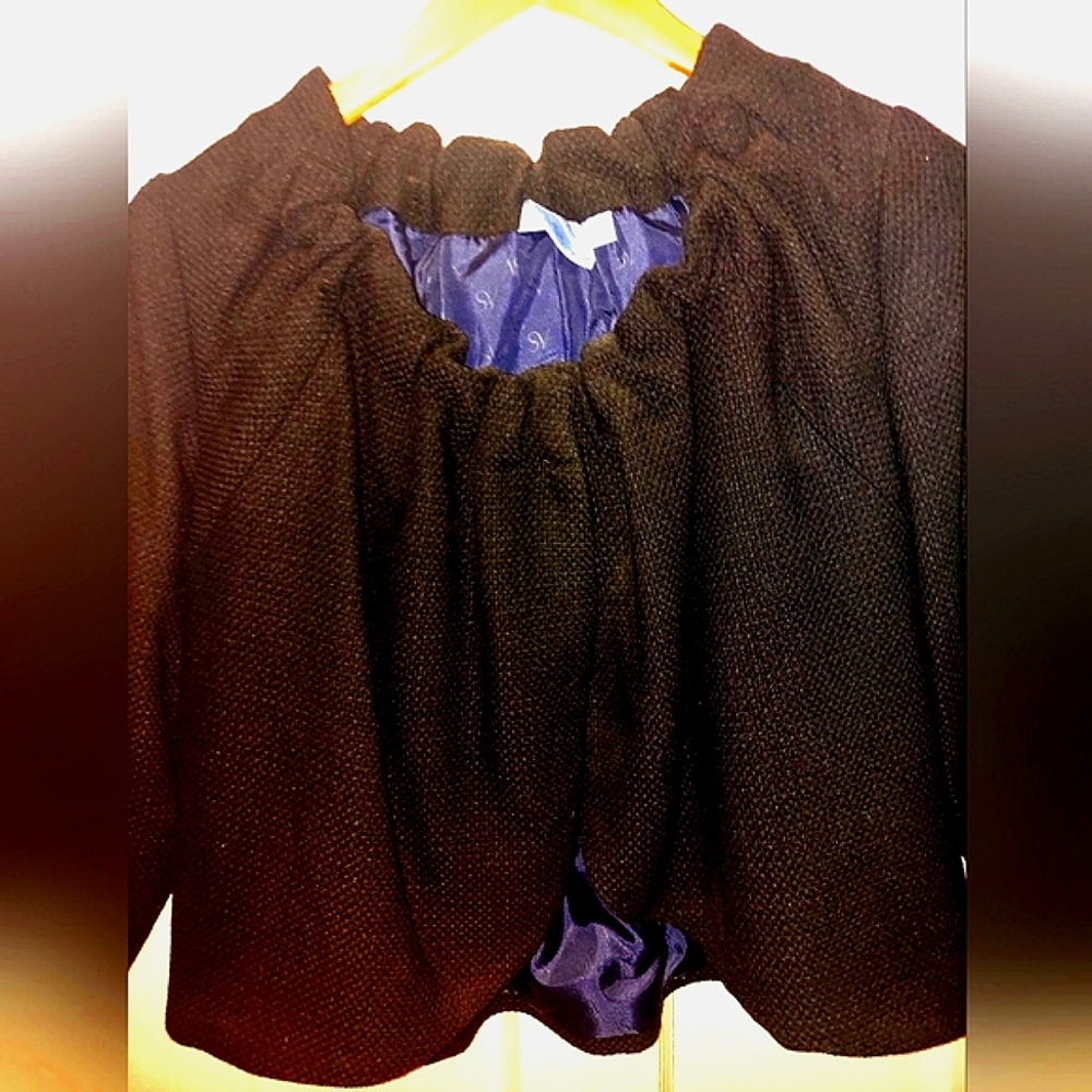 Vera Wang Vintage From Kohls. Size 10 Black. New With Tags.